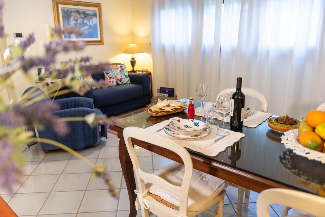 Orosei Home Holidays - Rimediu Eksteriør bilde